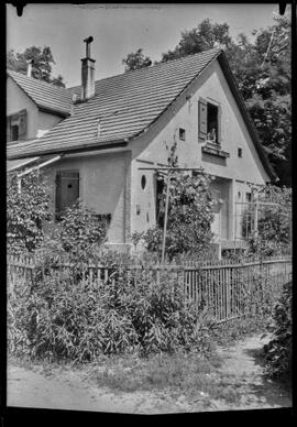 Lancy, chemin de Tivoli : villa Gardy