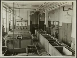 Genève, avenue de la Jonction : atelier de galvanoplastie de l'usine Gardy