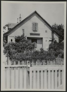 Lancy, chemin de Tivoli : villa Gardy
