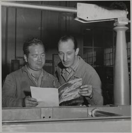 Genève, avenue de la Jonction : ouvriers de l'usine Gardy